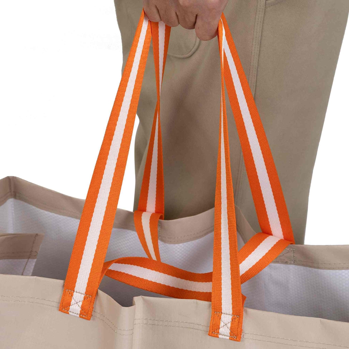 Opbevaringspose 70L med robuste håndtag, perfekt til festivaludstyr og camping.